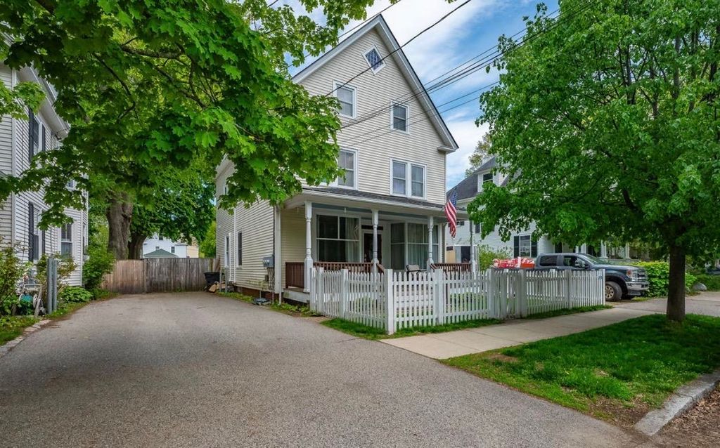 Photo of 301 Richards Avenue, Portsmouth, NH 03801 (MLS # 5090000)