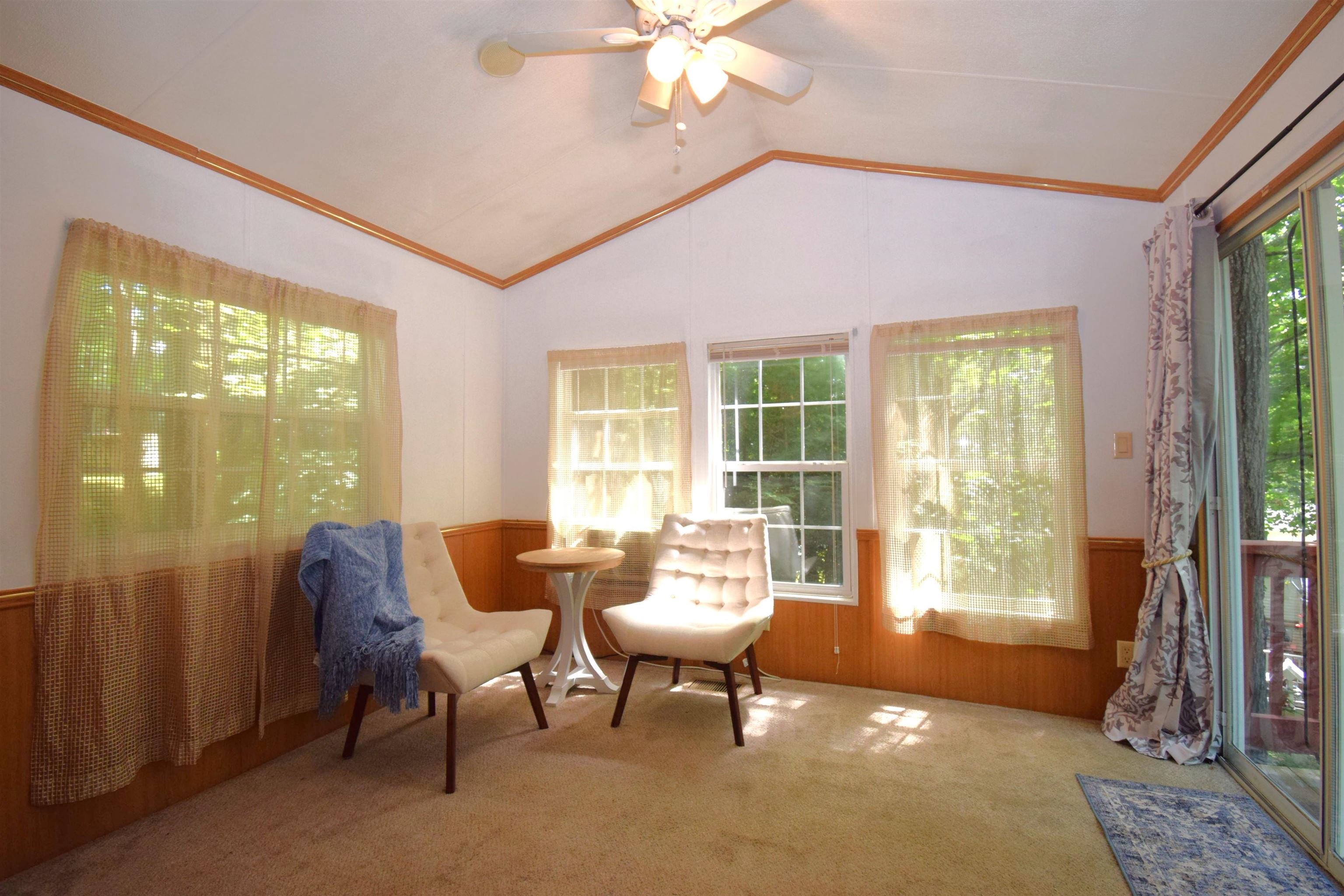 2 Paul's Place