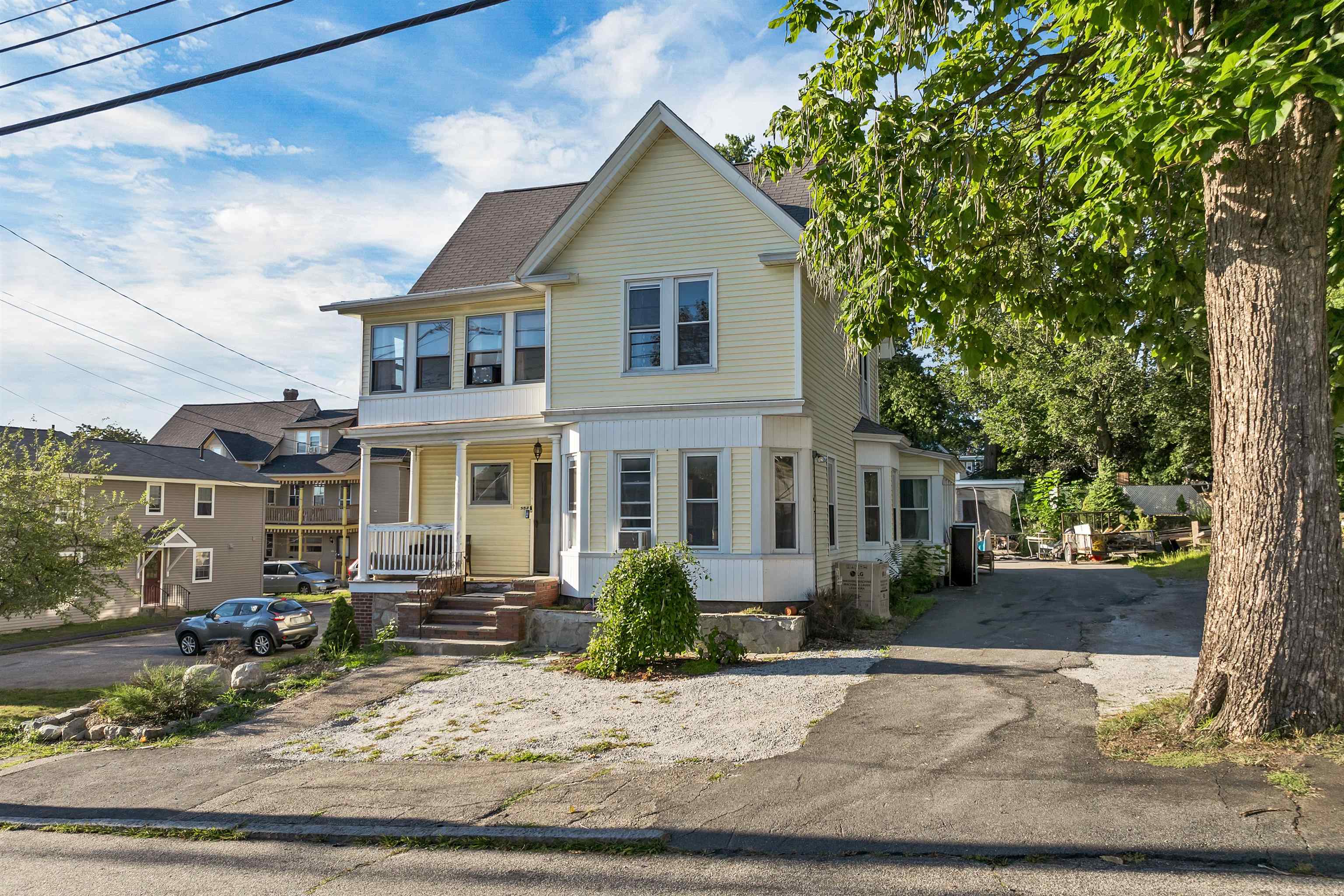 352 Lowell Street