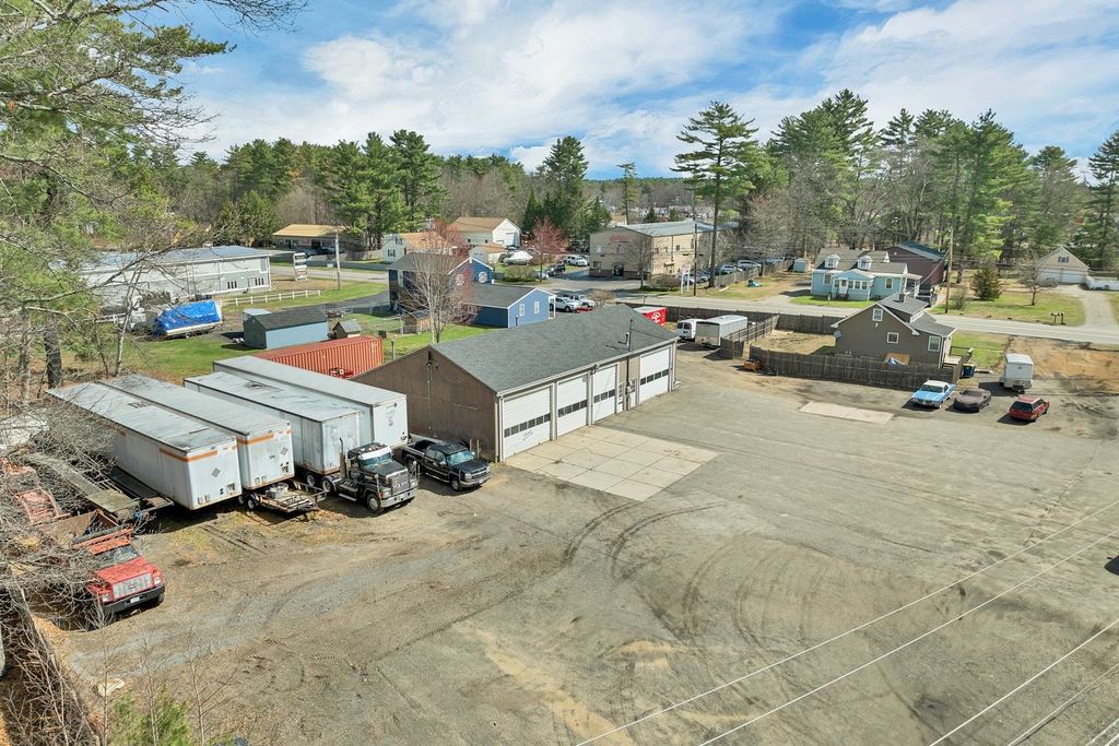 Photo of 14 Danville Road, Plaistow, NH 03865 (MLS # 5084430)