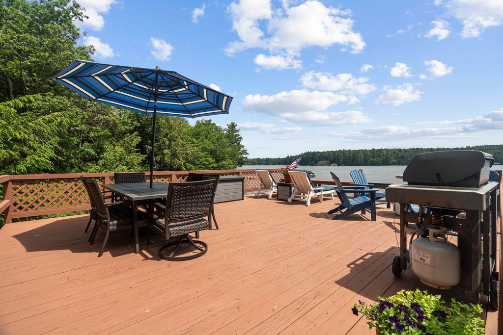 Photo of 213 Bay Point Road, Newbury, NH 03255 (MLS # 5051596)