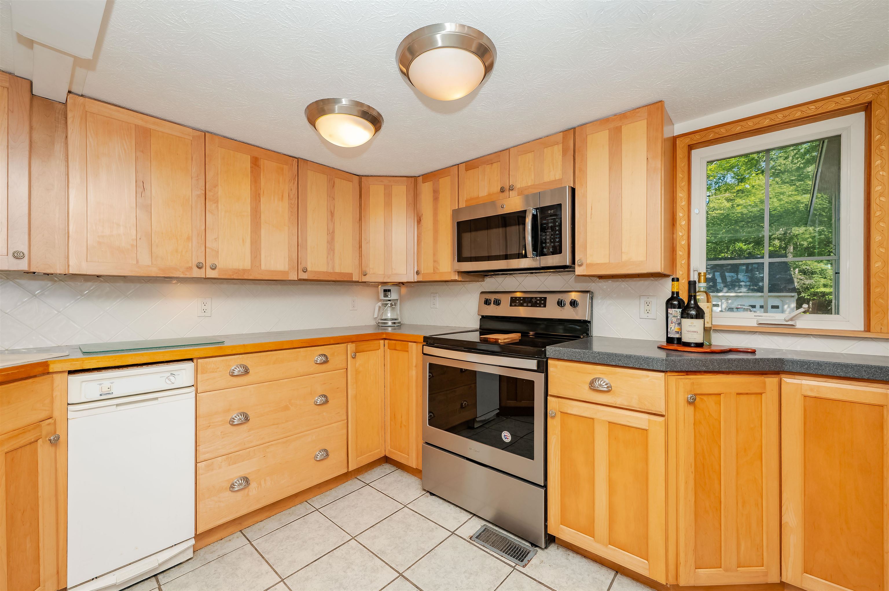 117 Middle Road