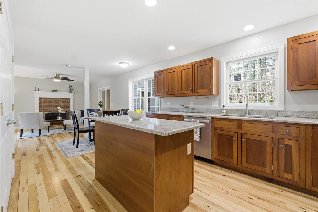 Photo of 8 Matthews Road, Swanzey, NH 03446 (MLS # 5084061)