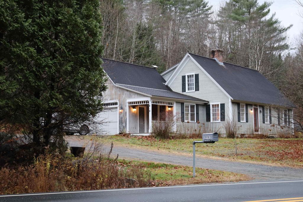 Photo of 2613 Route 25A, Orford, NH 03777 (MLS # 5070715)