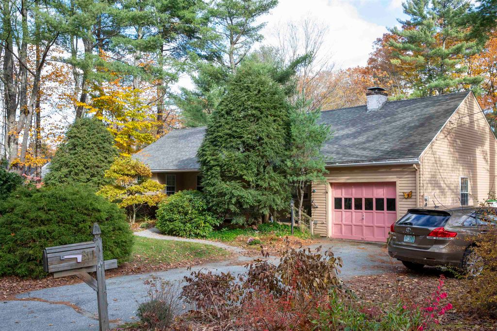 Photo of 311 Old Street Road, Peterborough, NH 03458 (MLS # 5067141)