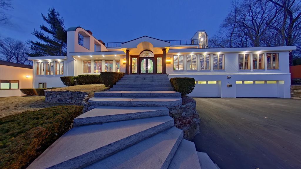 Photo of 143 High Ridge Road, Manchester, NH 03104 (MLS # 5081090)