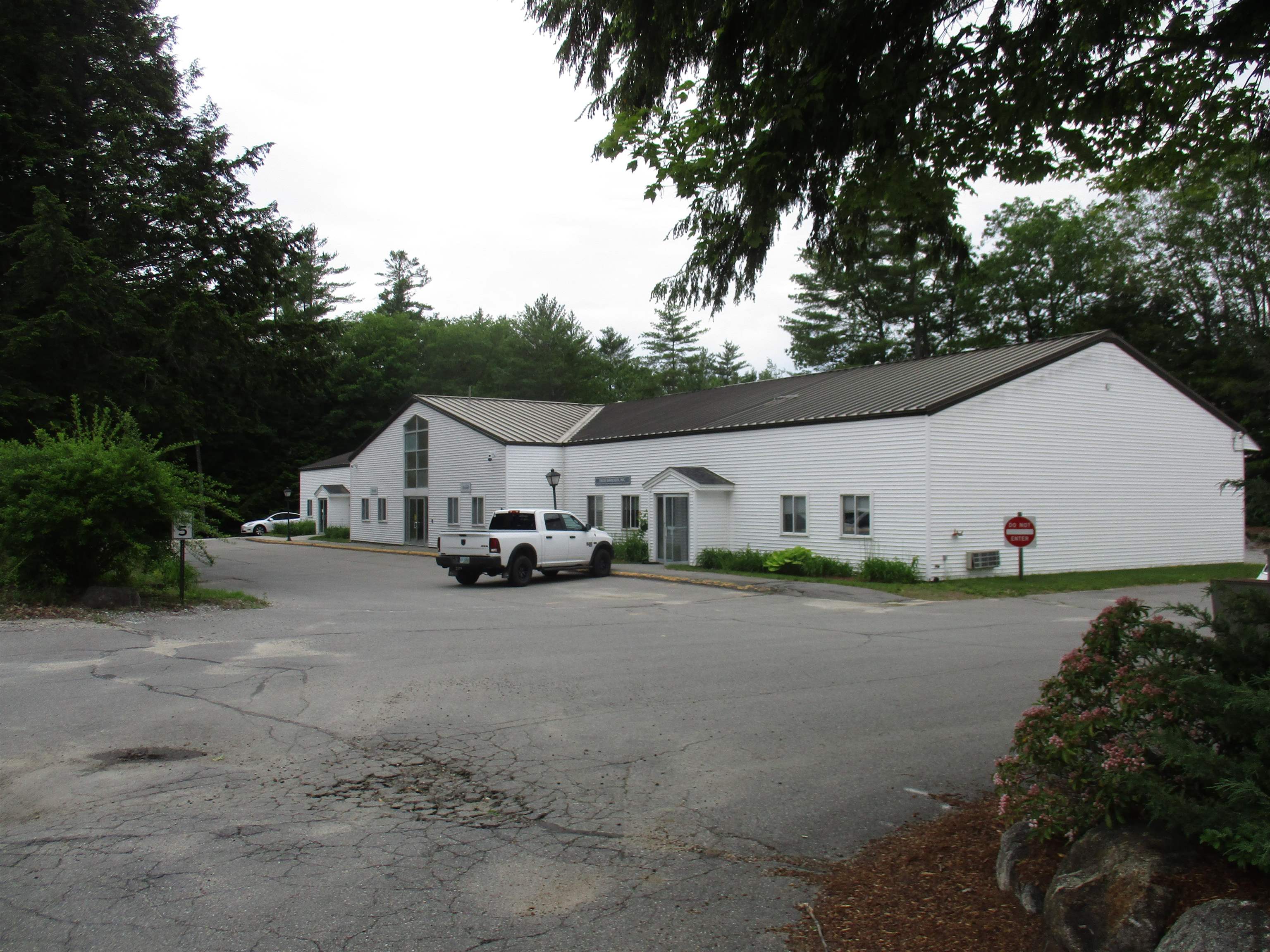 462 West Main Street 1
