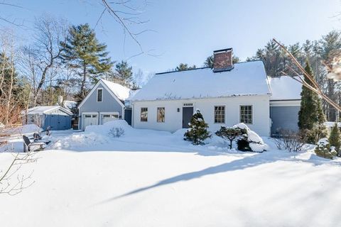 Photo of 255 Hemlock Ridge Road, Manchester, VT 05255 (MLS # 5076718)