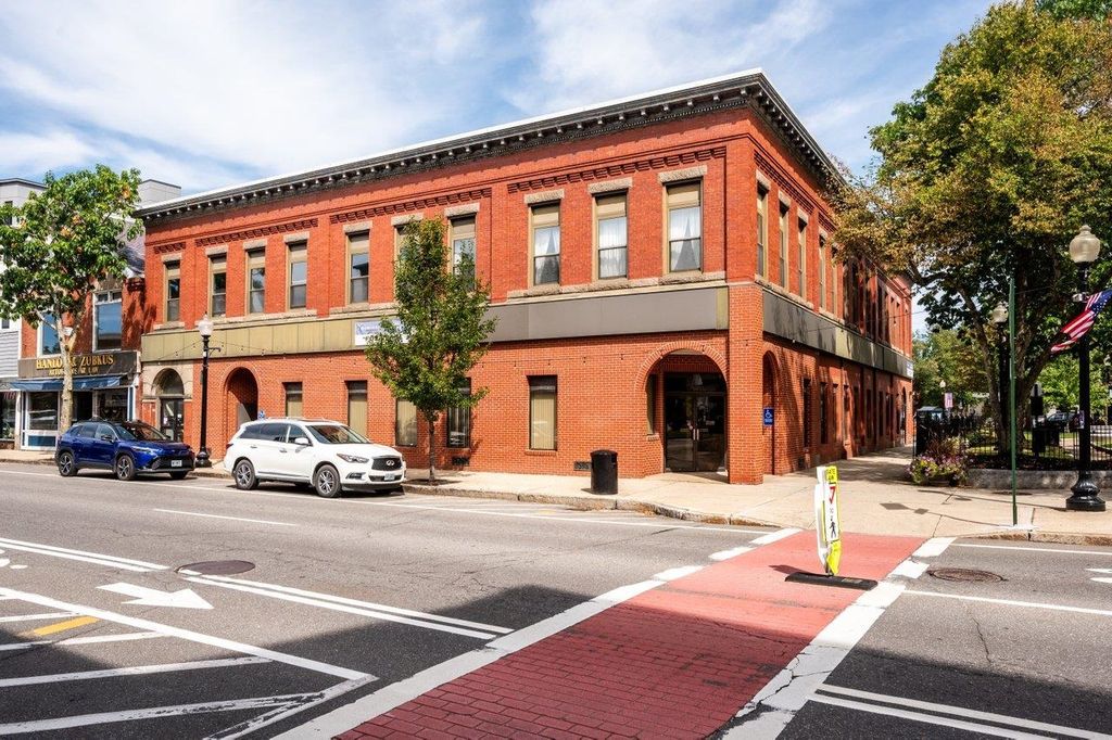 Photo of 1 North Main Street, Rochester, NH 03867 (MLS # 5060452)