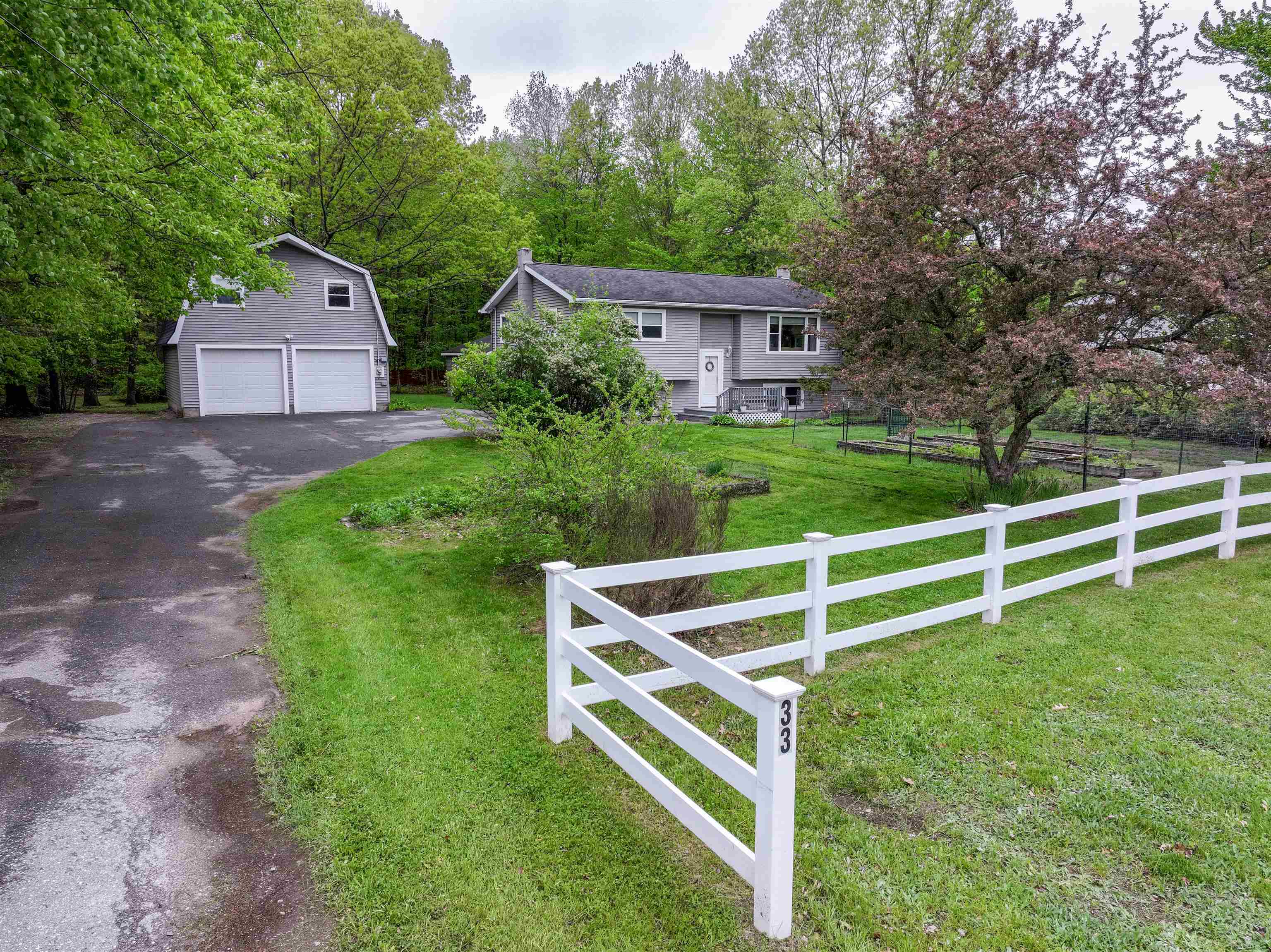 33 Pinecrest Drive