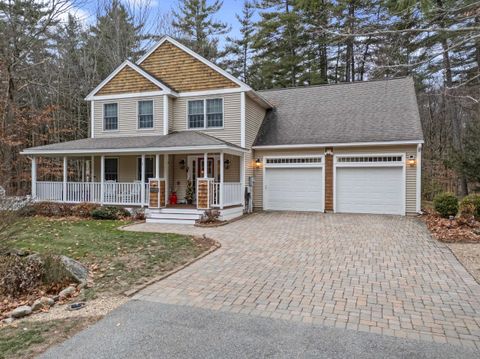 Photo of 11 Summit Way, Wilton, NH 03086 (MLS # 5071522)