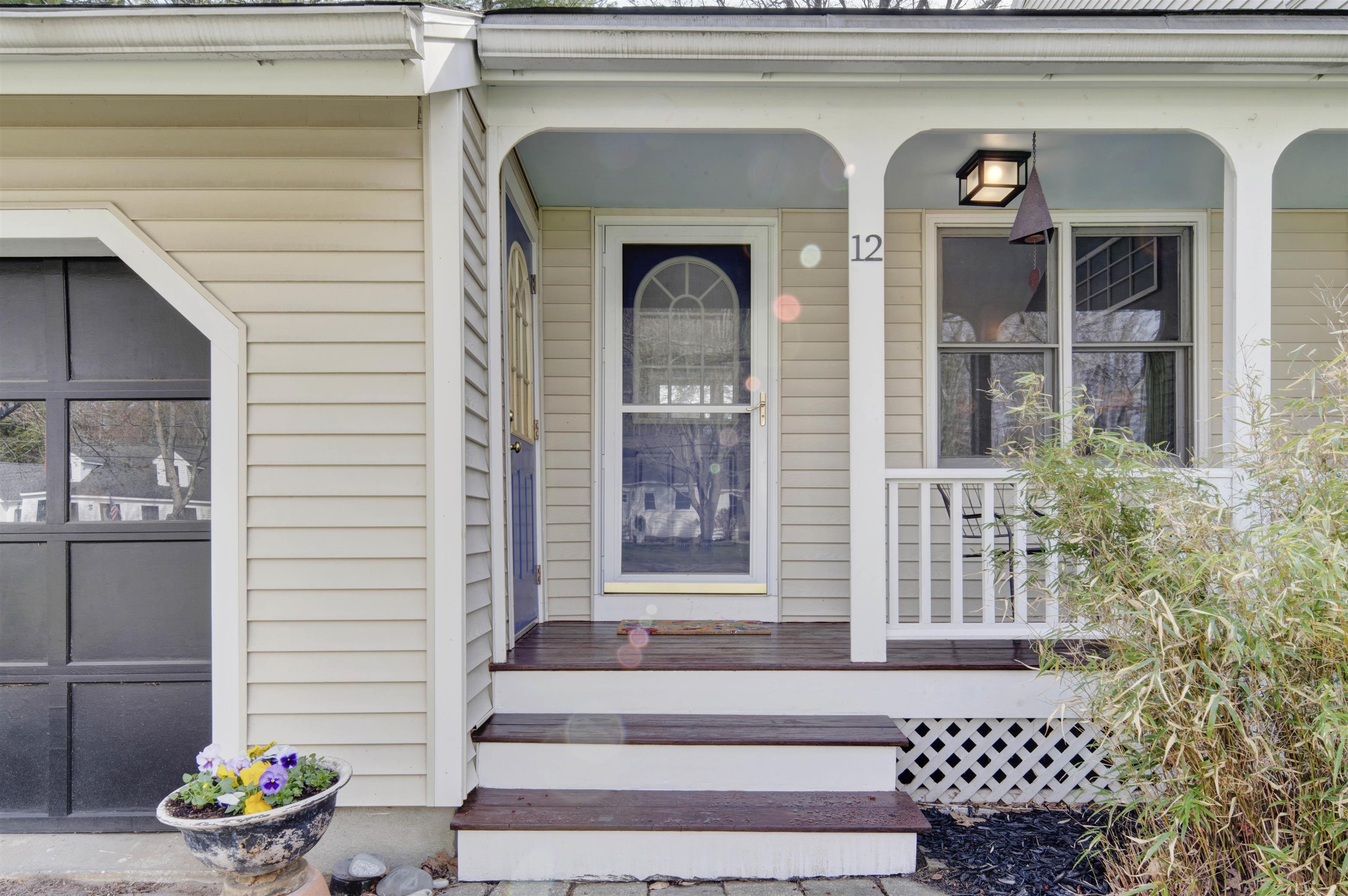 12 Thelma Drive