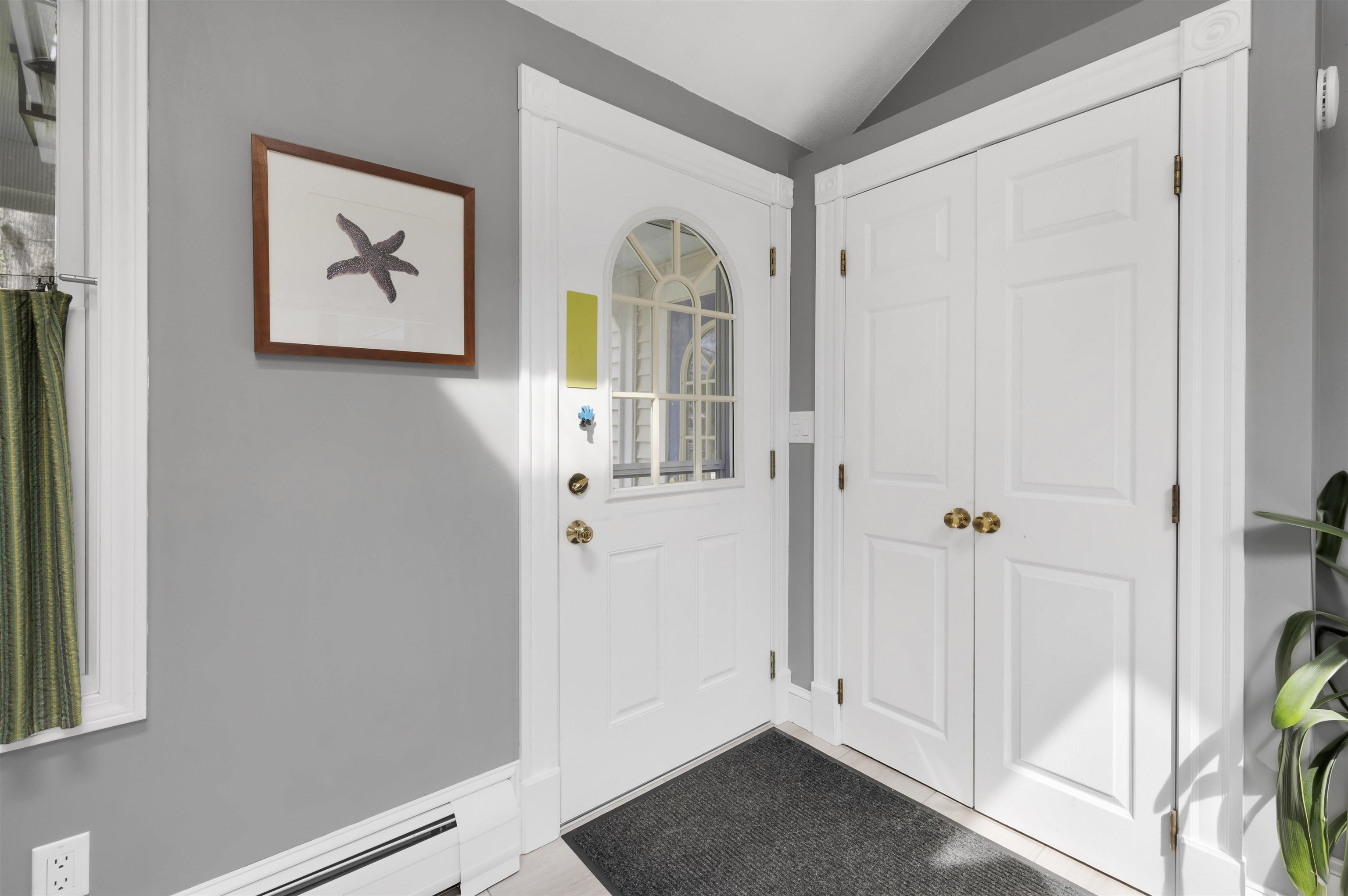 12 Thelma Drive