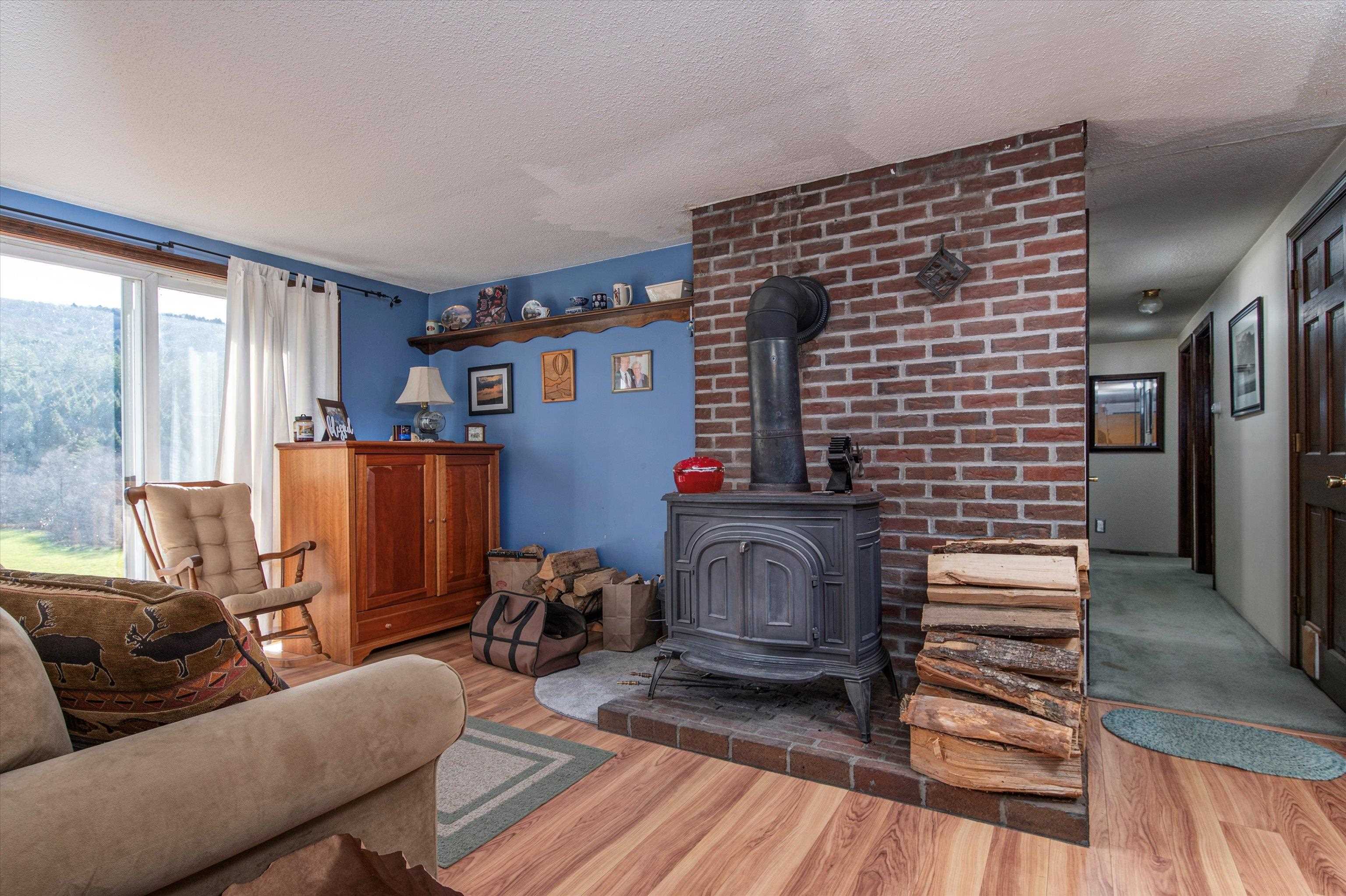 1319 Brandon Mountain Road