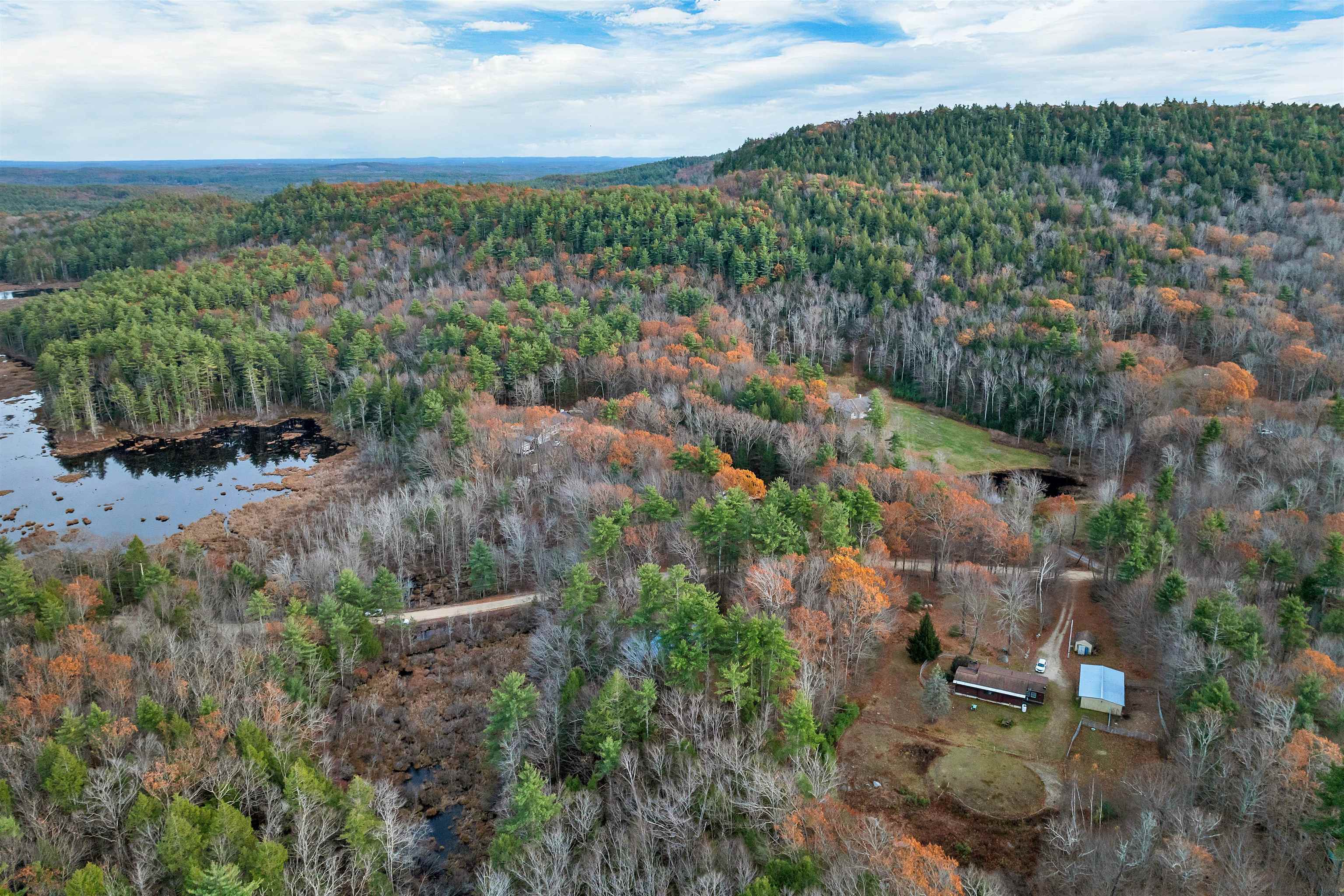 Deerfield, New Hampshire 03037, United States, 2 Bedrooms Bedrooms, ,1 BathroomBathrooms,Residential,Active,246774