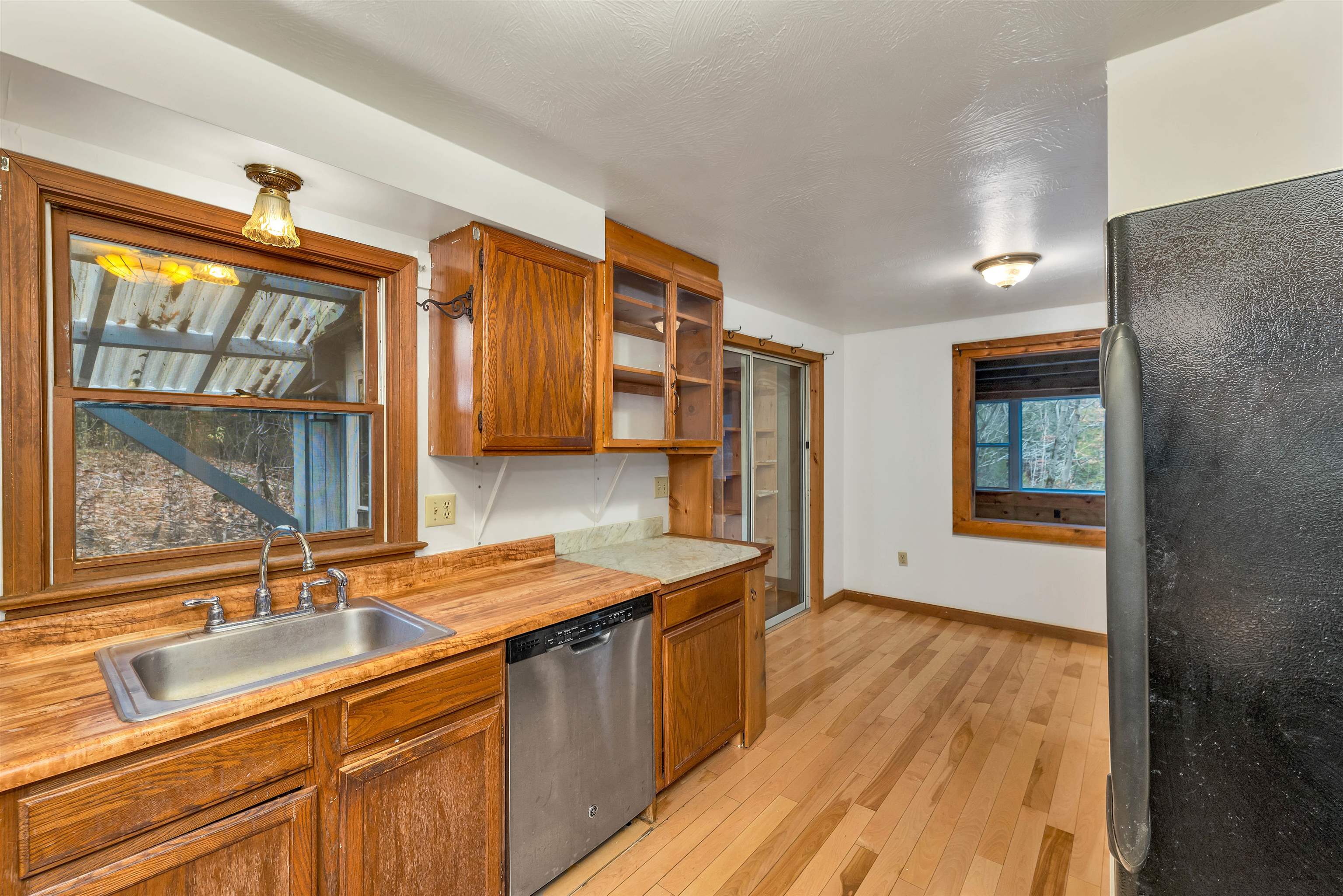 Deerfield, New Hampshire 03037, United States, 2 Bedrooms Bedrooms, ,1 BathroomBathrooms,Residential,Active,246774