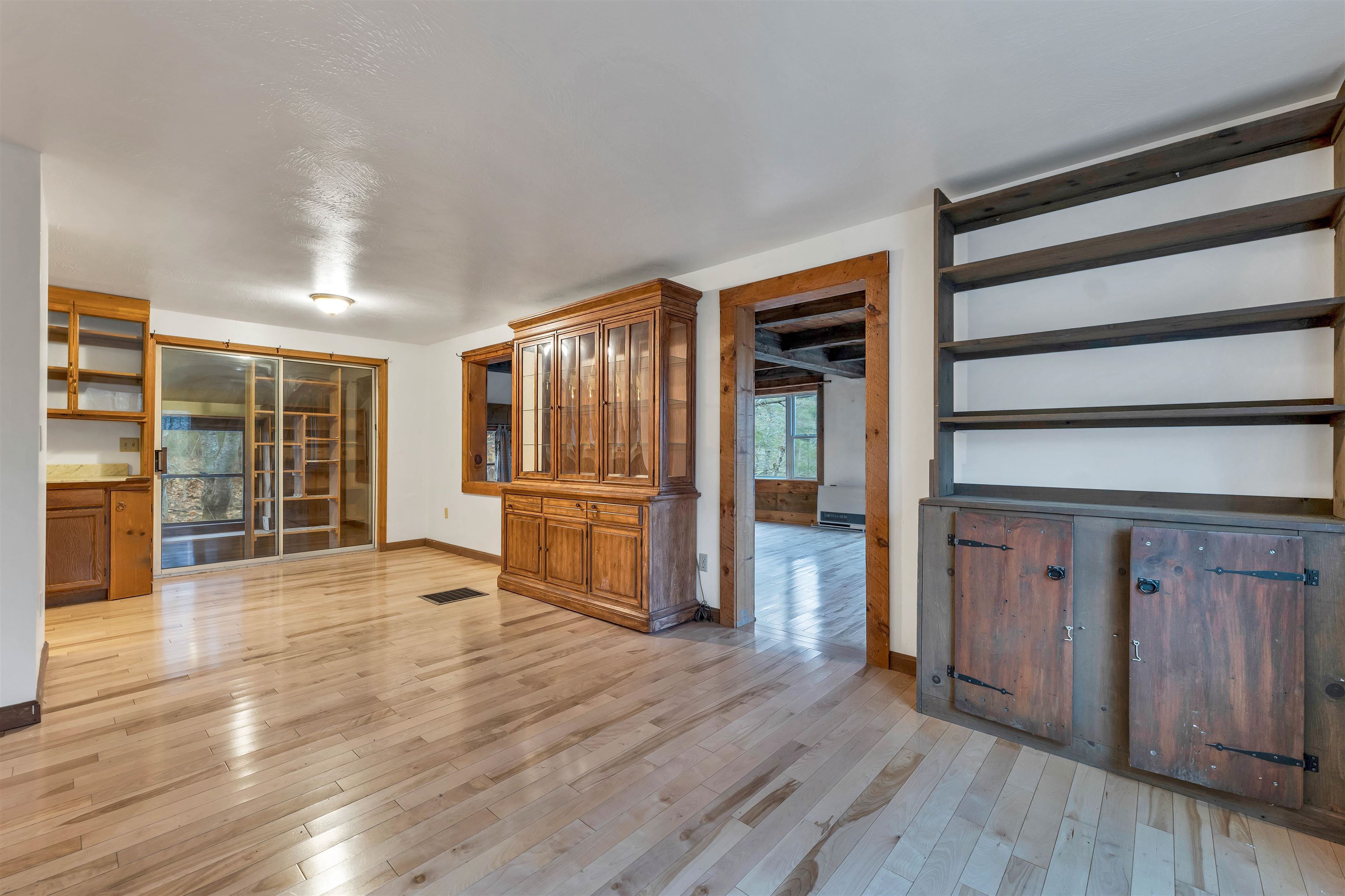 Deerfield, New Hampshire 03037, United States, 2 Bedrooms Bedrooms, ,1 BathroomBathrooms,Residential,Active,246774