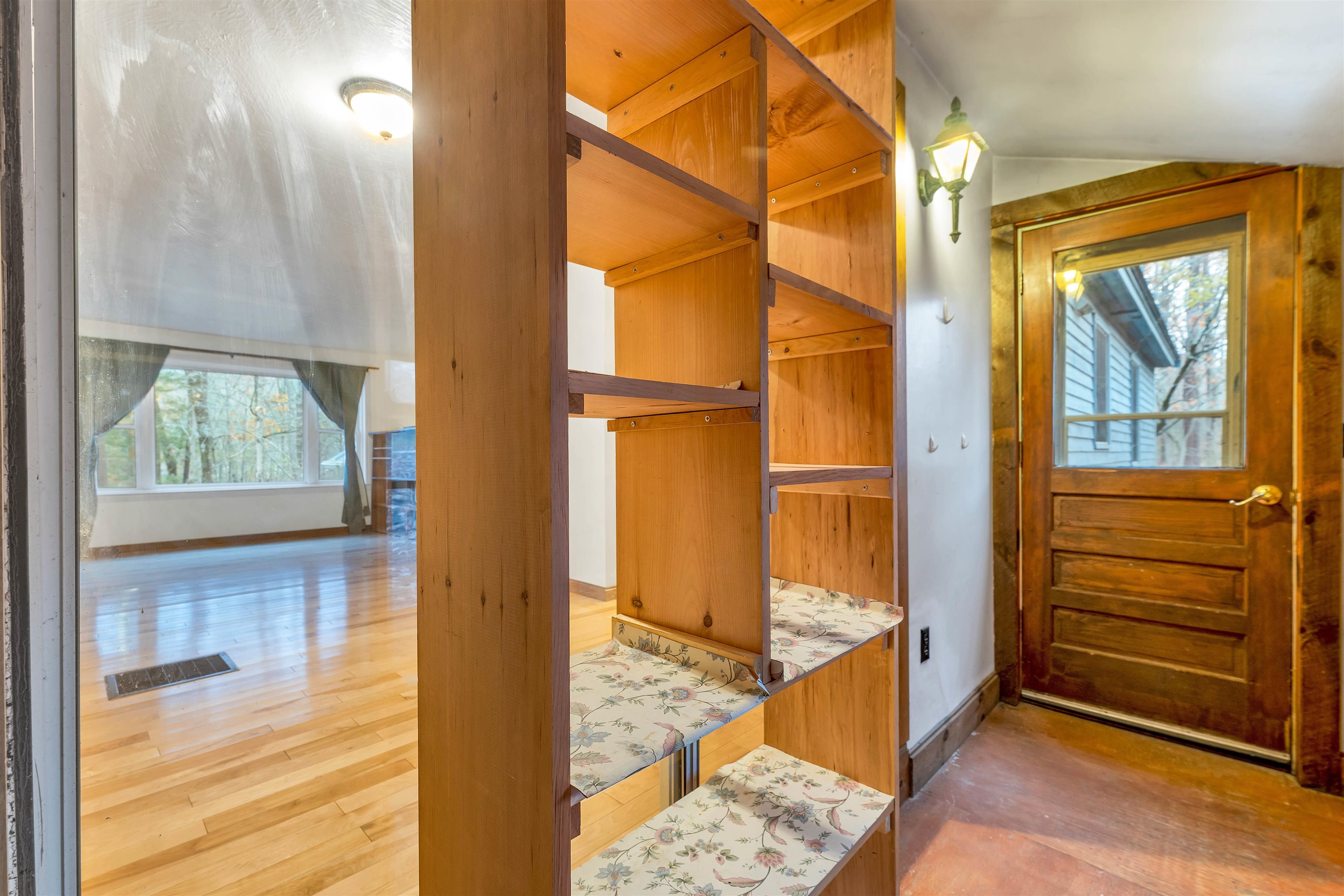 Deerfield, New Hampshire 03037, United States, 2 Bedrooms Bedrooms, ,1 BathroomBathrooms,Residential,Active,246774