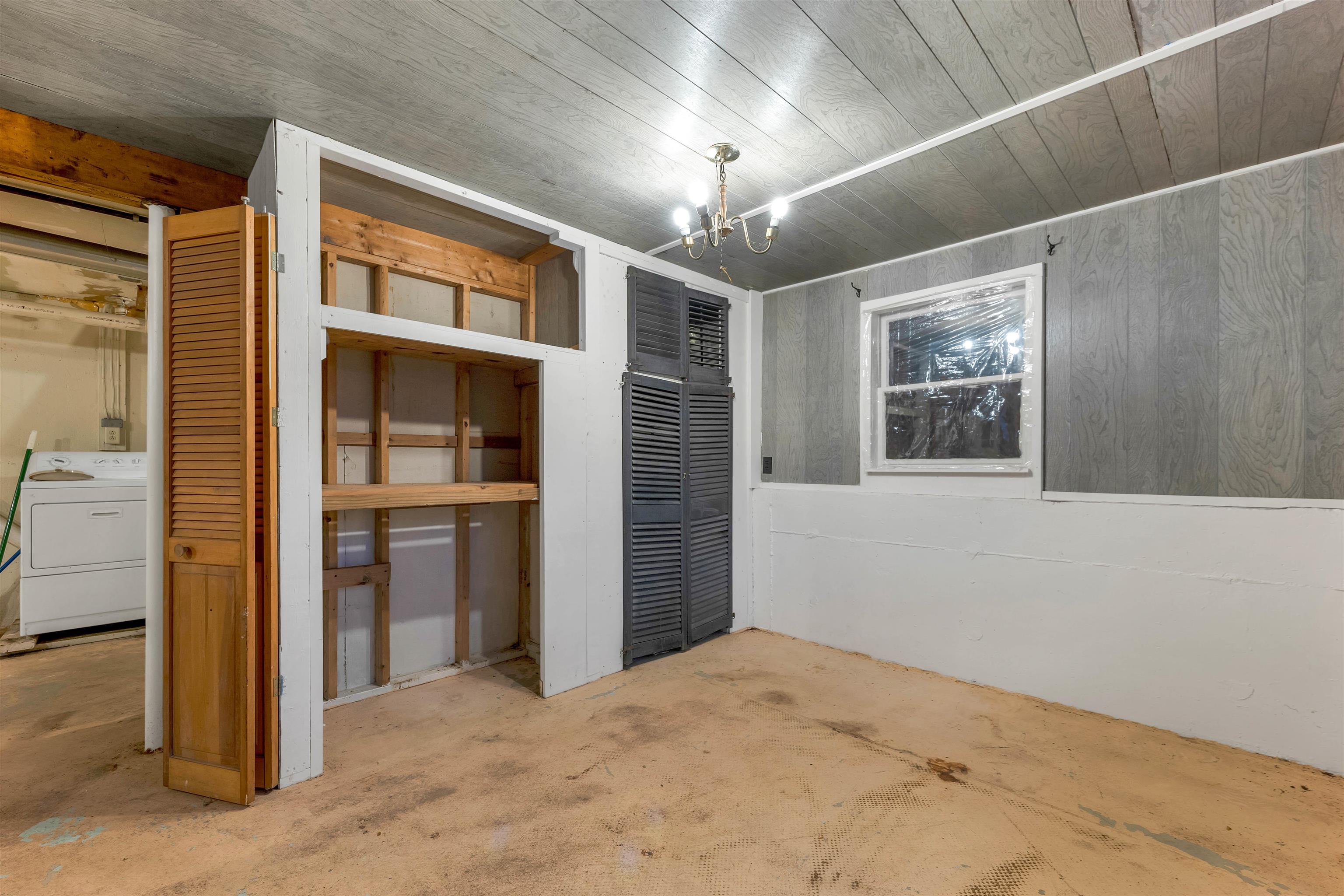 Deerfield, New Hampshire 03037, United States, 2 Bedrooms Bedrooms, ,1 BathroomBathrooms,Residential,Active,246774