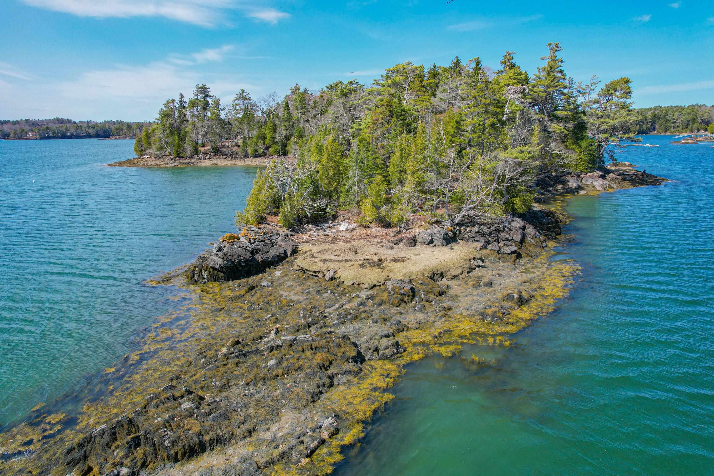 3 Ben Island