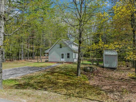 Photo of 37 Smith Street, Plymouth, NH 03264 (MLS # 5088623)