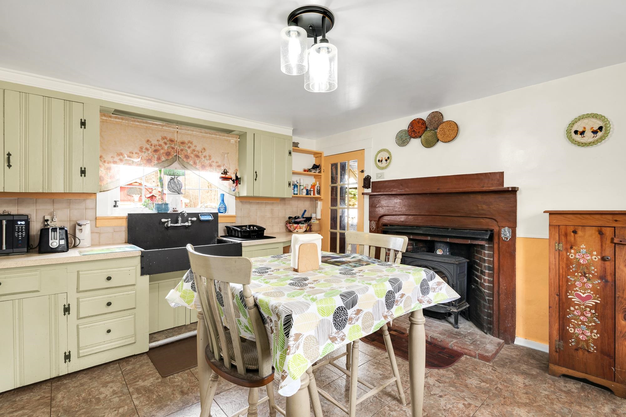 671 Washington Street