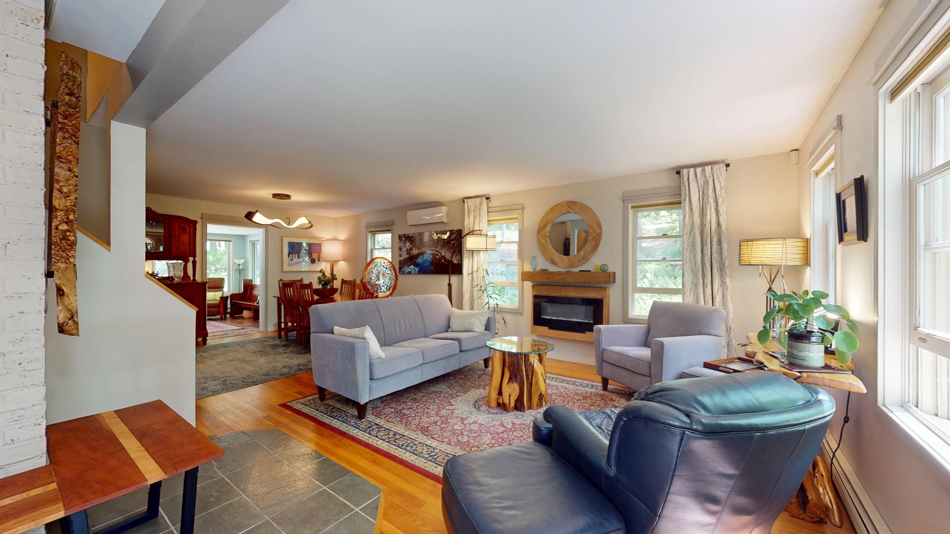 24 Oak Drive