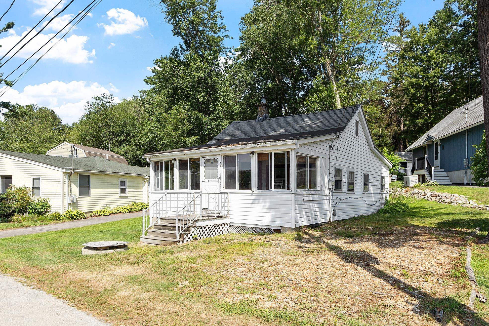 32 Ells Road