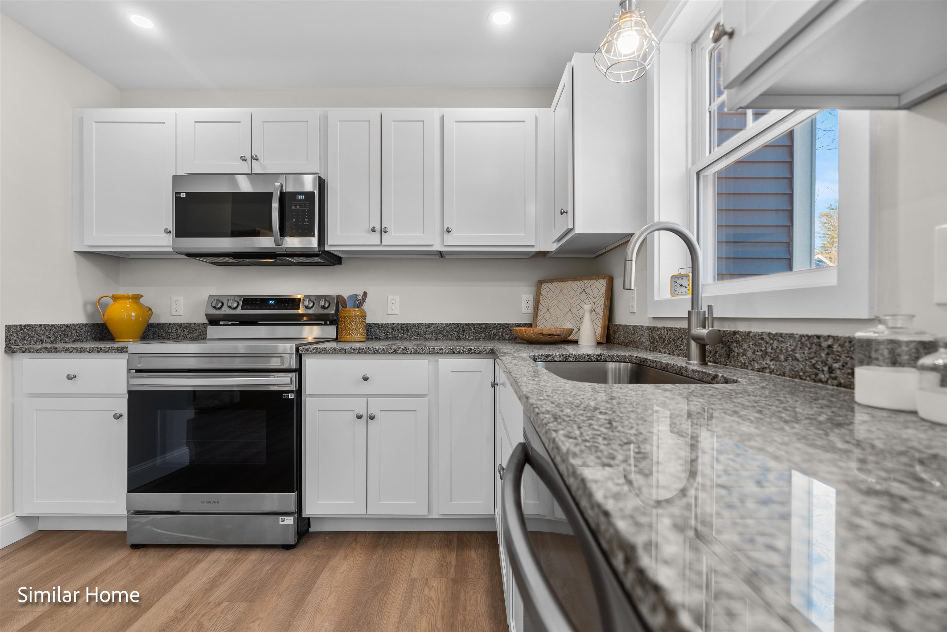 7C The Crossings at Village Center Drive