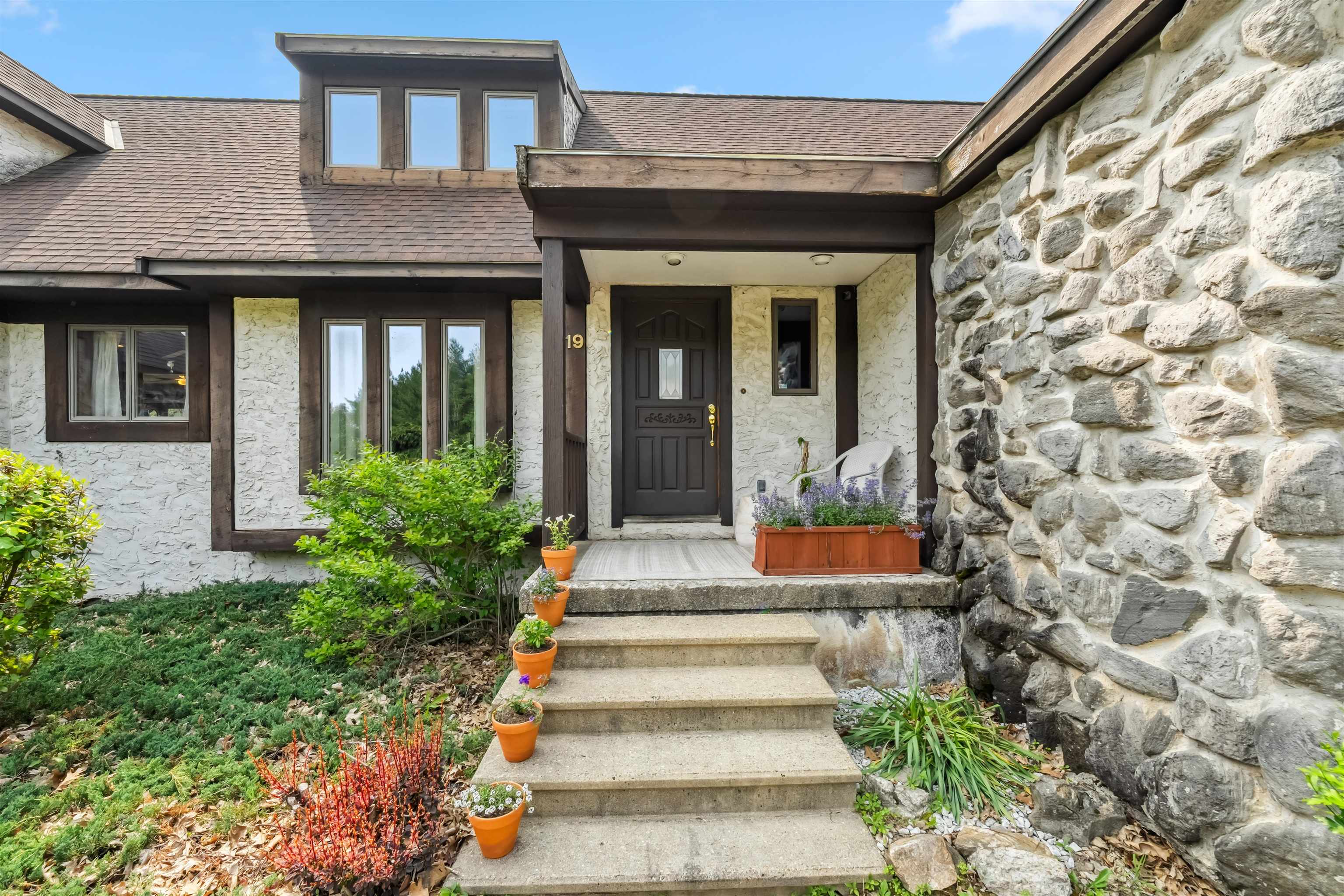 19 Hardwood Road