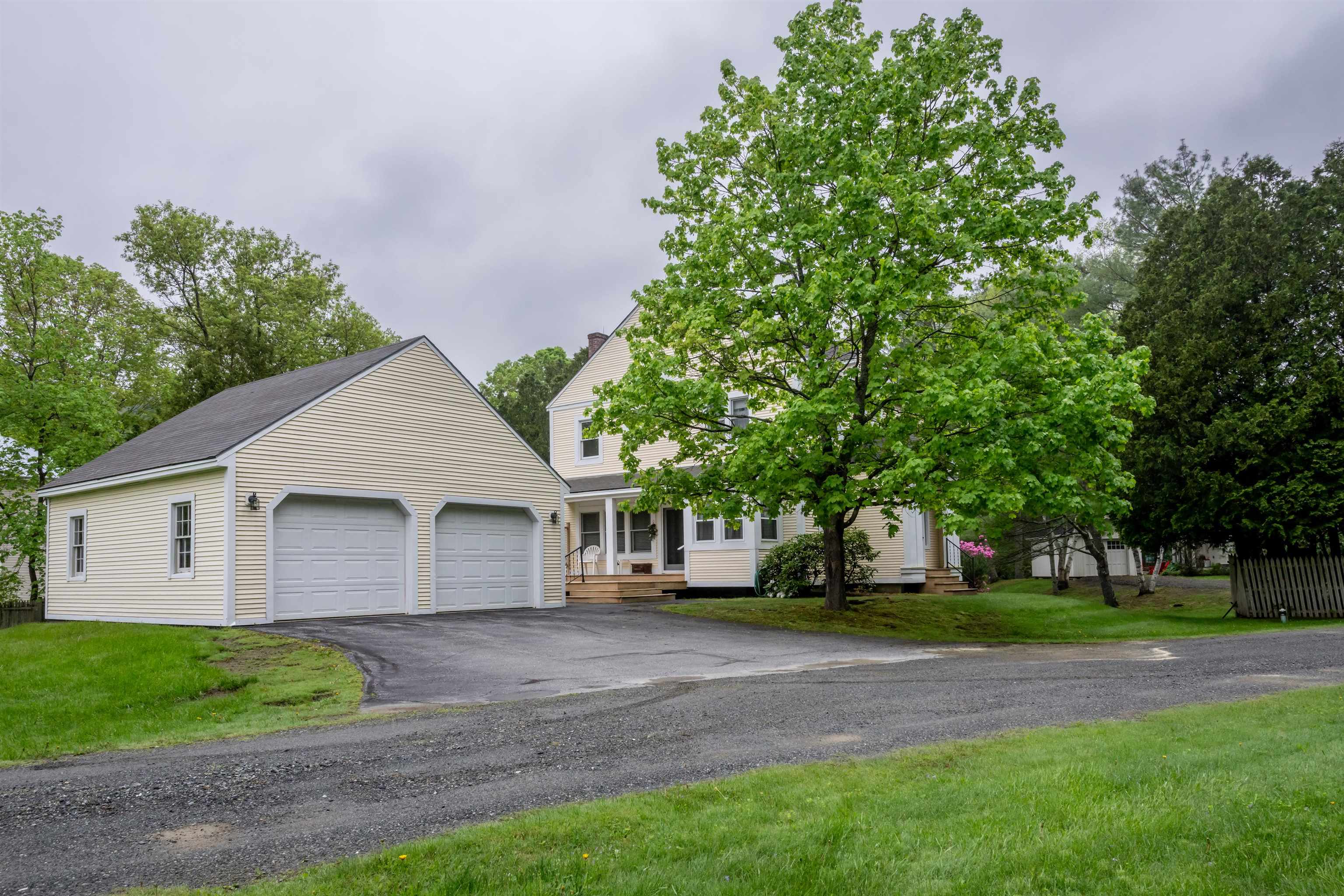 17 Golf Pond Avenue