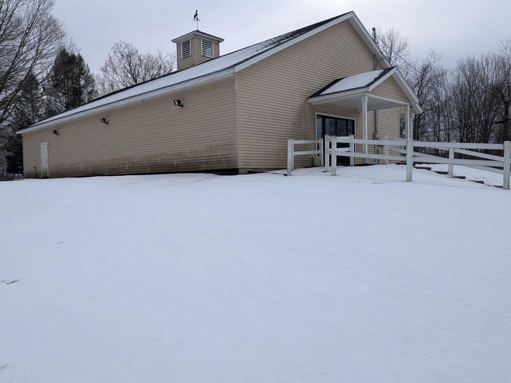 Photo of 482 Brattleboro Road, Hinsdale, NH 03451 (MLS # 5076456)