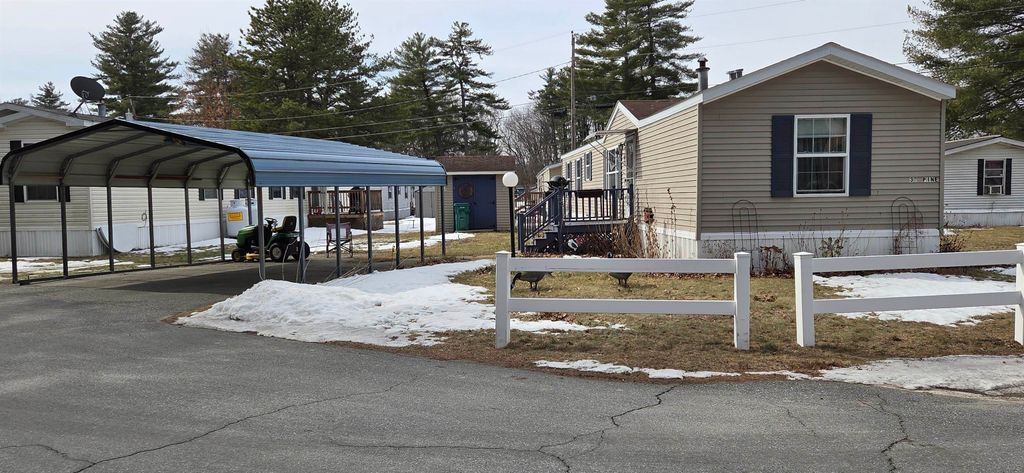 Photo of 32 Pine Street, Hinsdale, NH 04451 (MLS # 5079288)