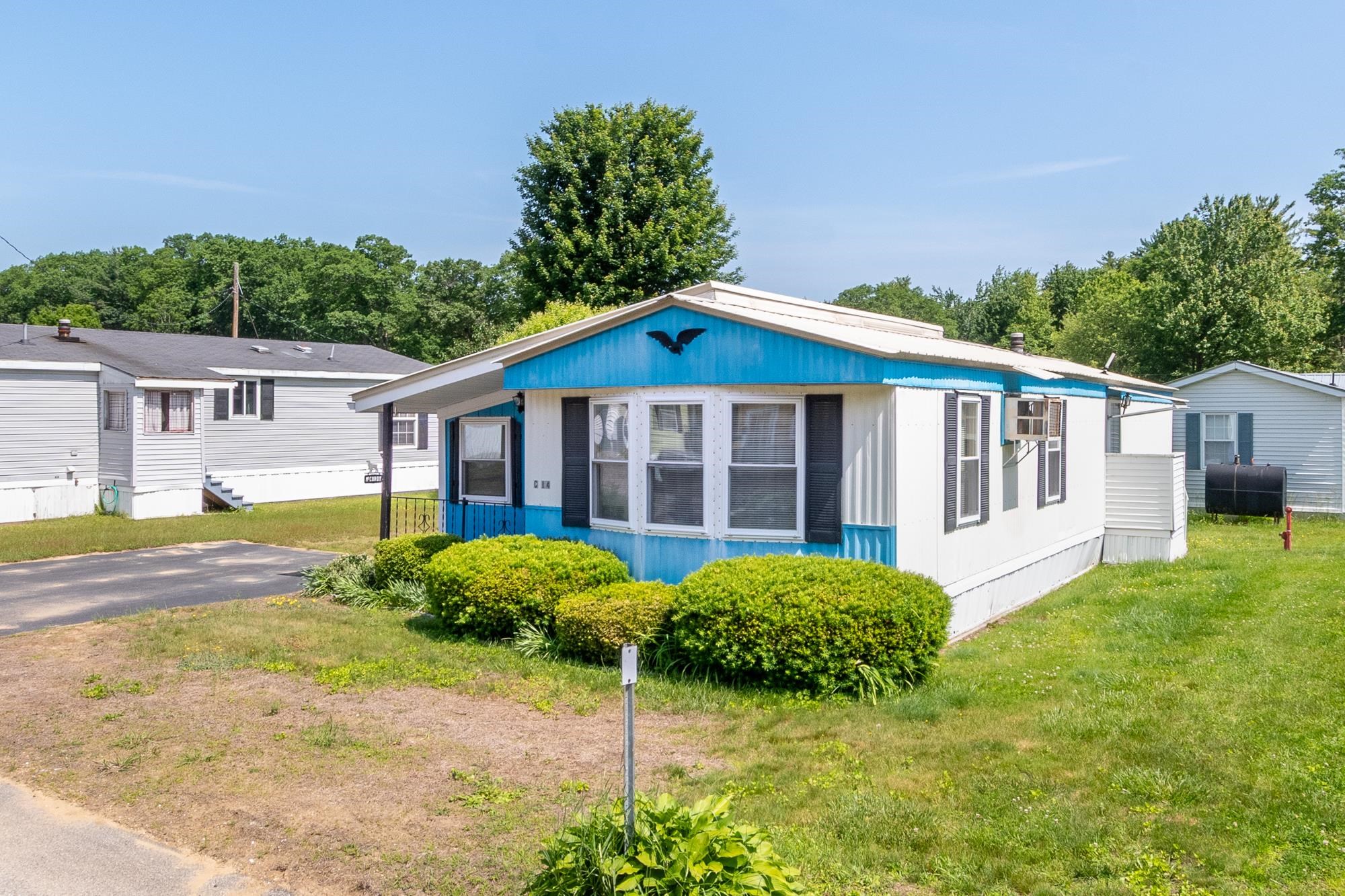 303 Old Lake Shore Road C14