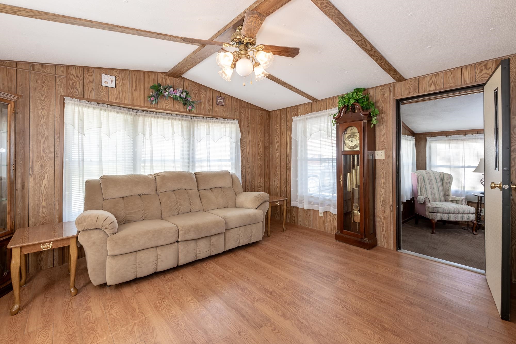 303 Old Lake Shore Road C14