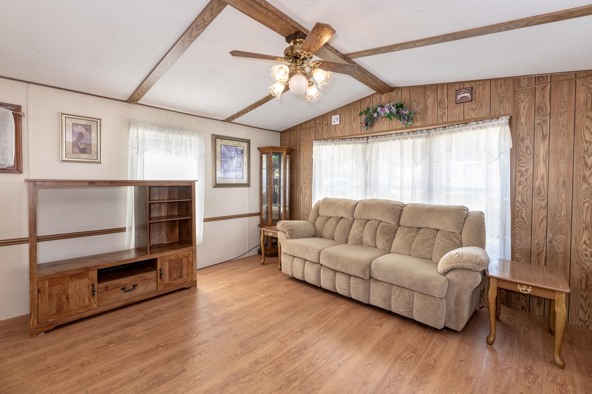 303 Old Lake Shore Road C14