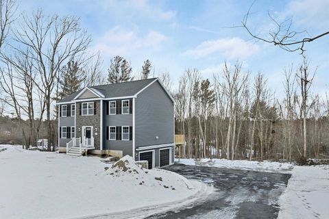 45 Dutton Road Pelham NH 03076
