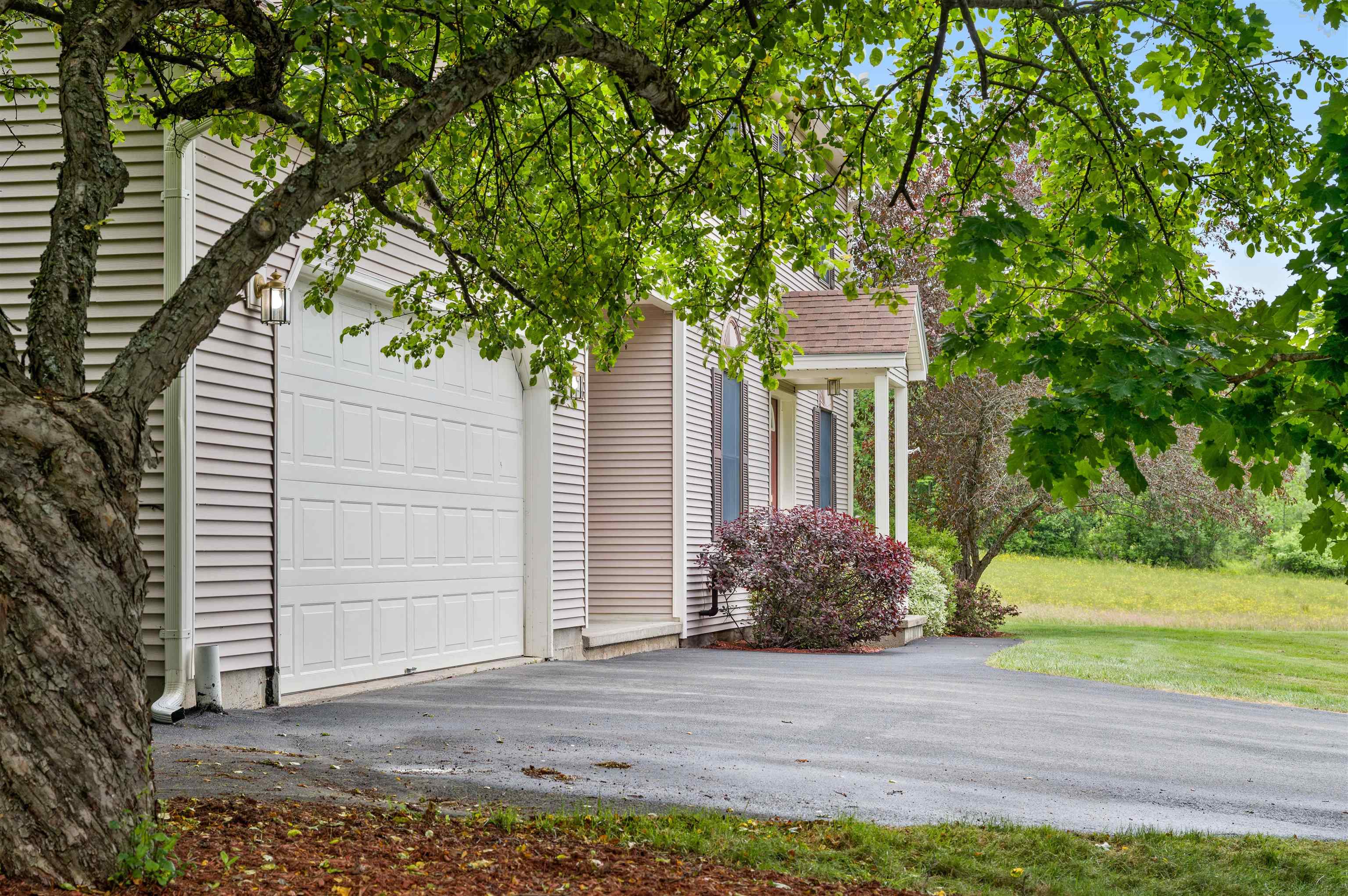 73 Cobble Hill Meadows