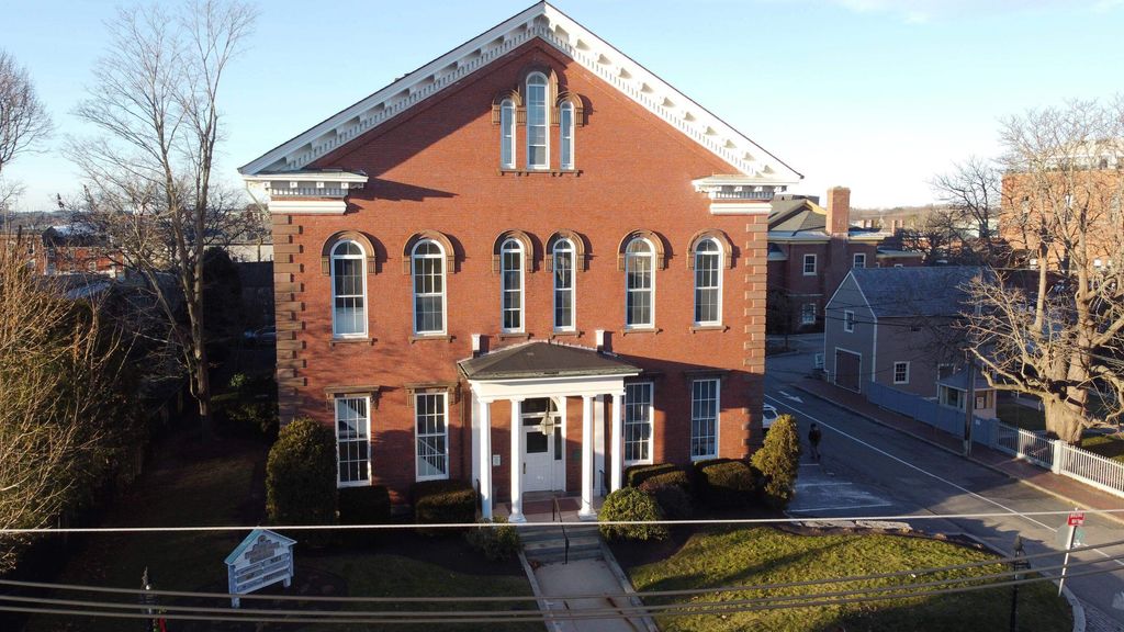 Photo of 126 Daniel Street #110, Portsmouth, NH 03801 (MLS # 5046898)