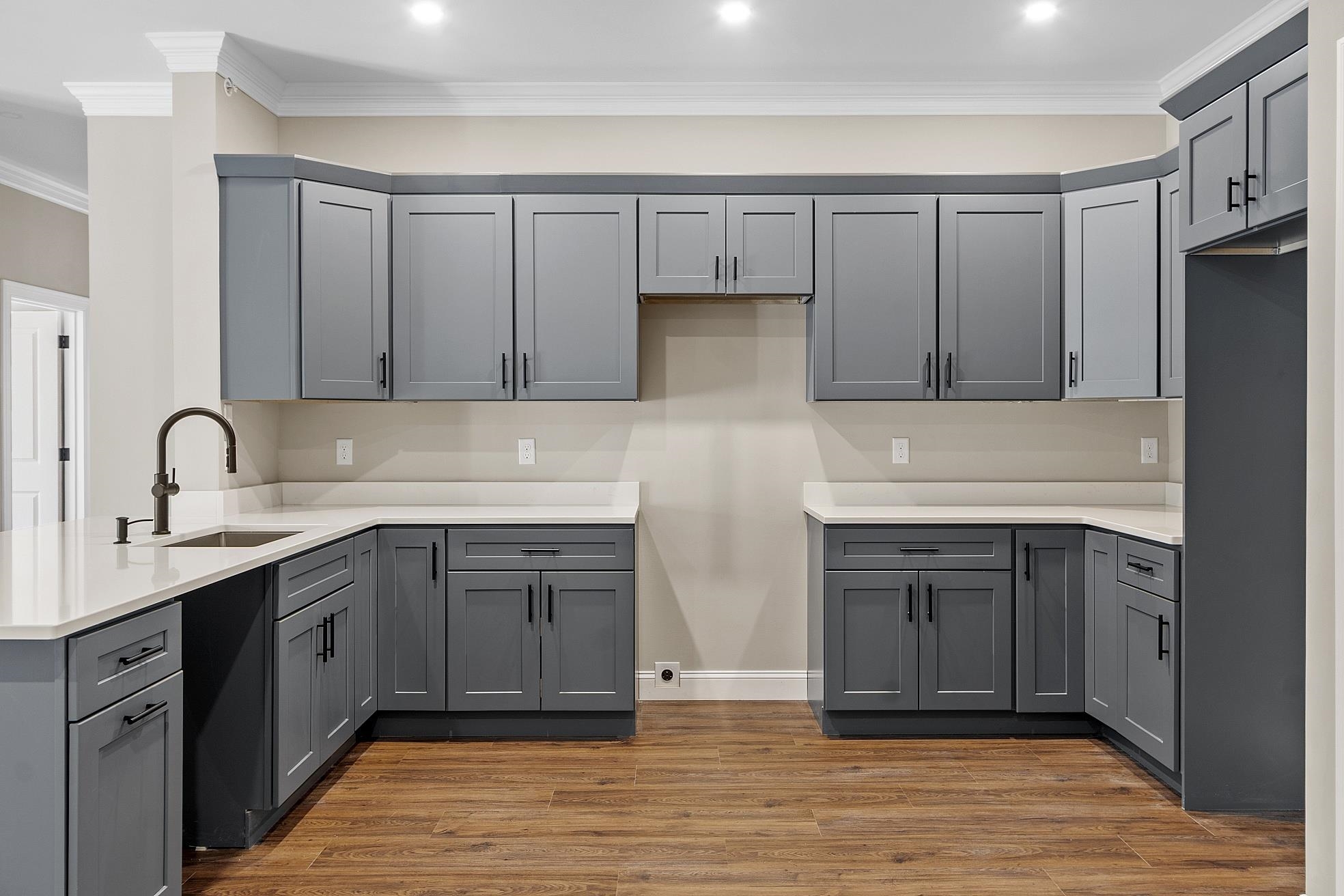 10100 S Willow Street 214