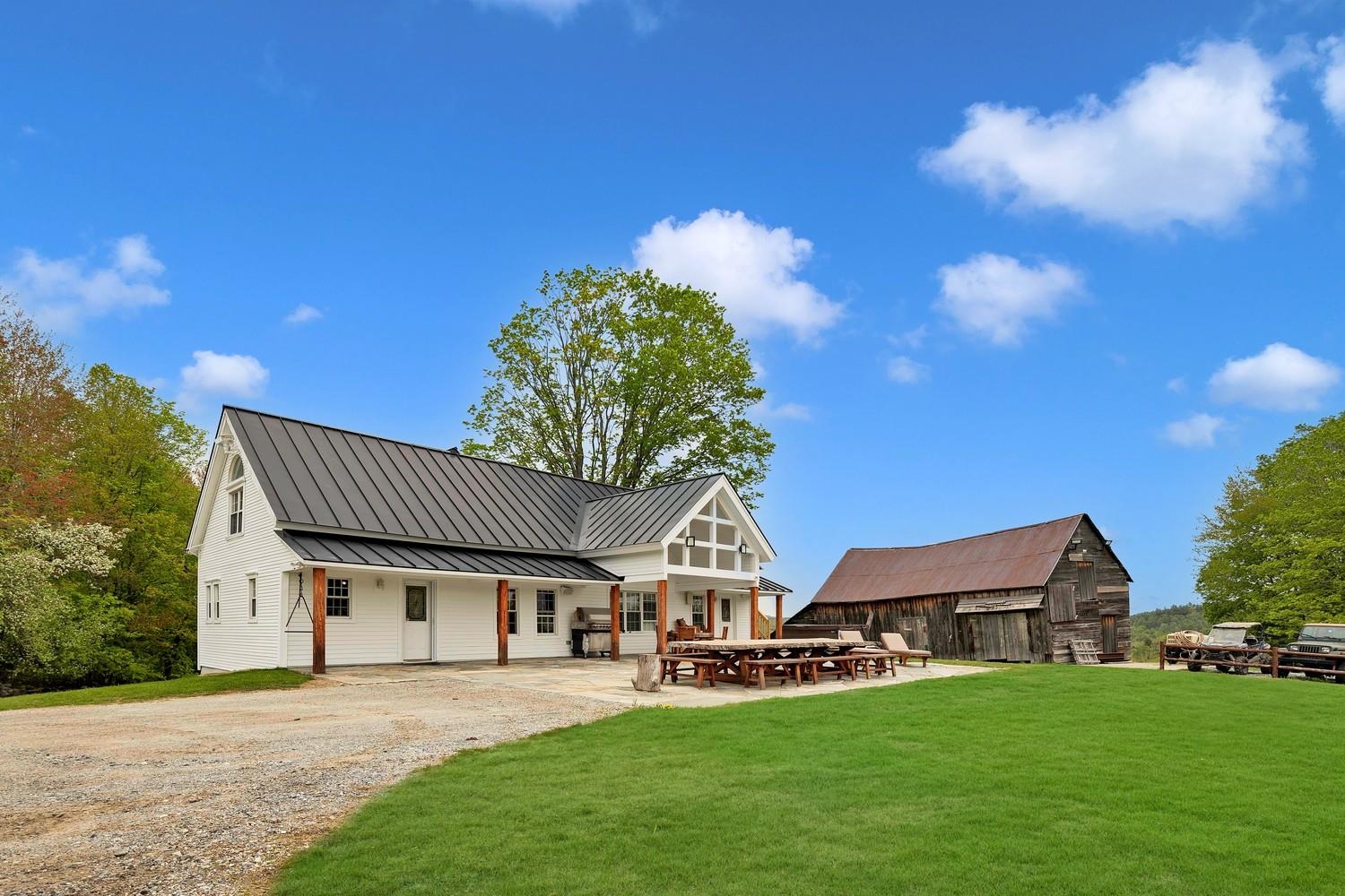 85 Pallottas Hill Road