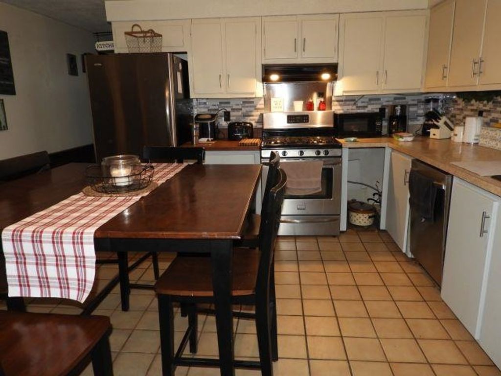 Photo of 241 Smith Pond Road, Washington, NH 03280 (MLS # 5085468)