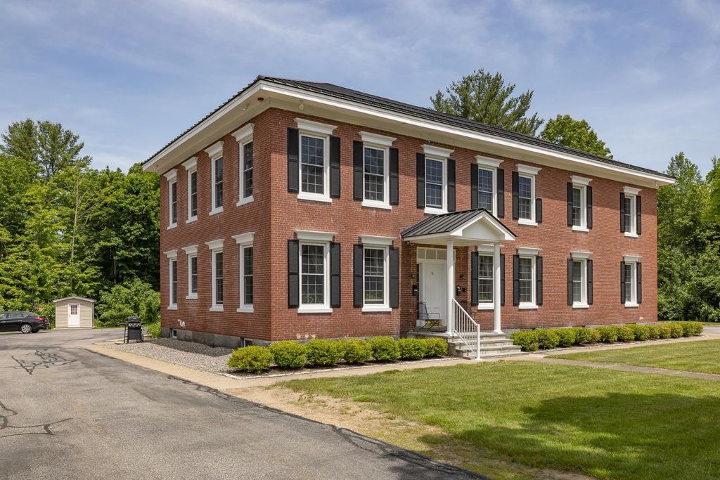 Photo of 9 Forest Street #4, Exeter, NH 03833 (MLS # 5060297)