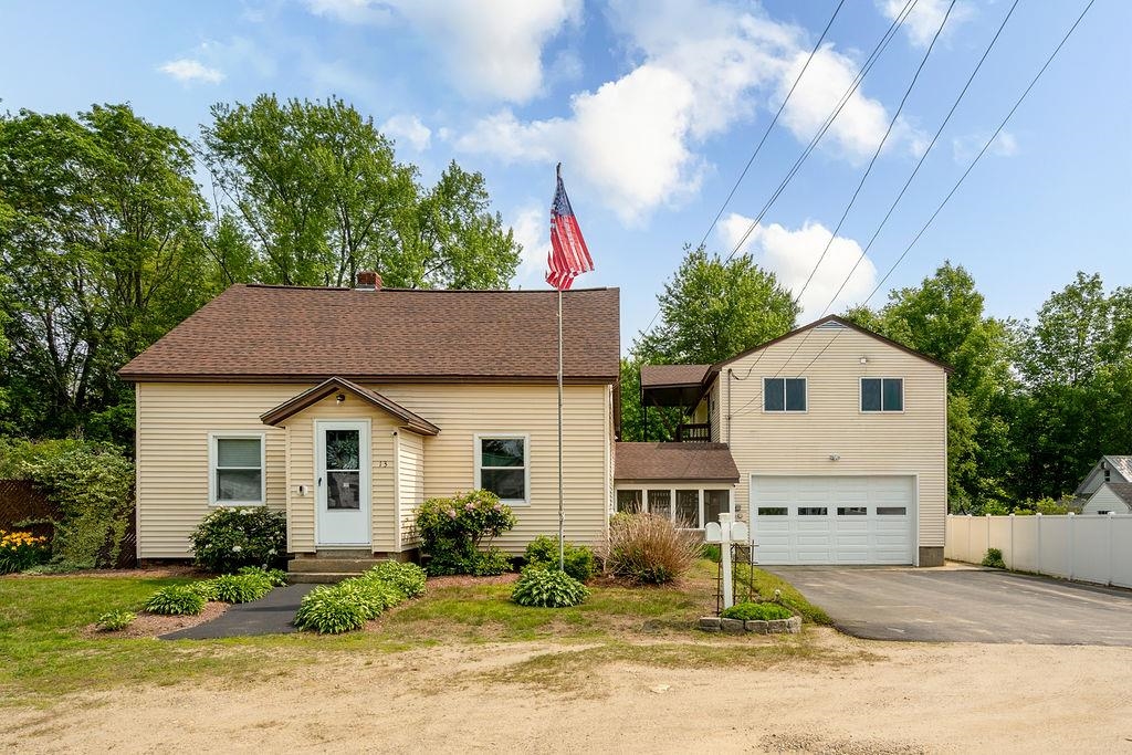 13 Hillcrest Avenue