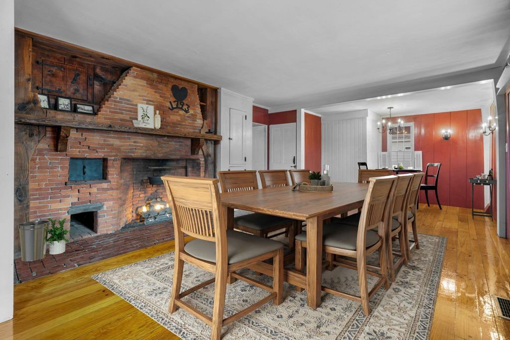 Photo of 27 Old State Road, Epping, NH 03042 (MLS # 5069229)