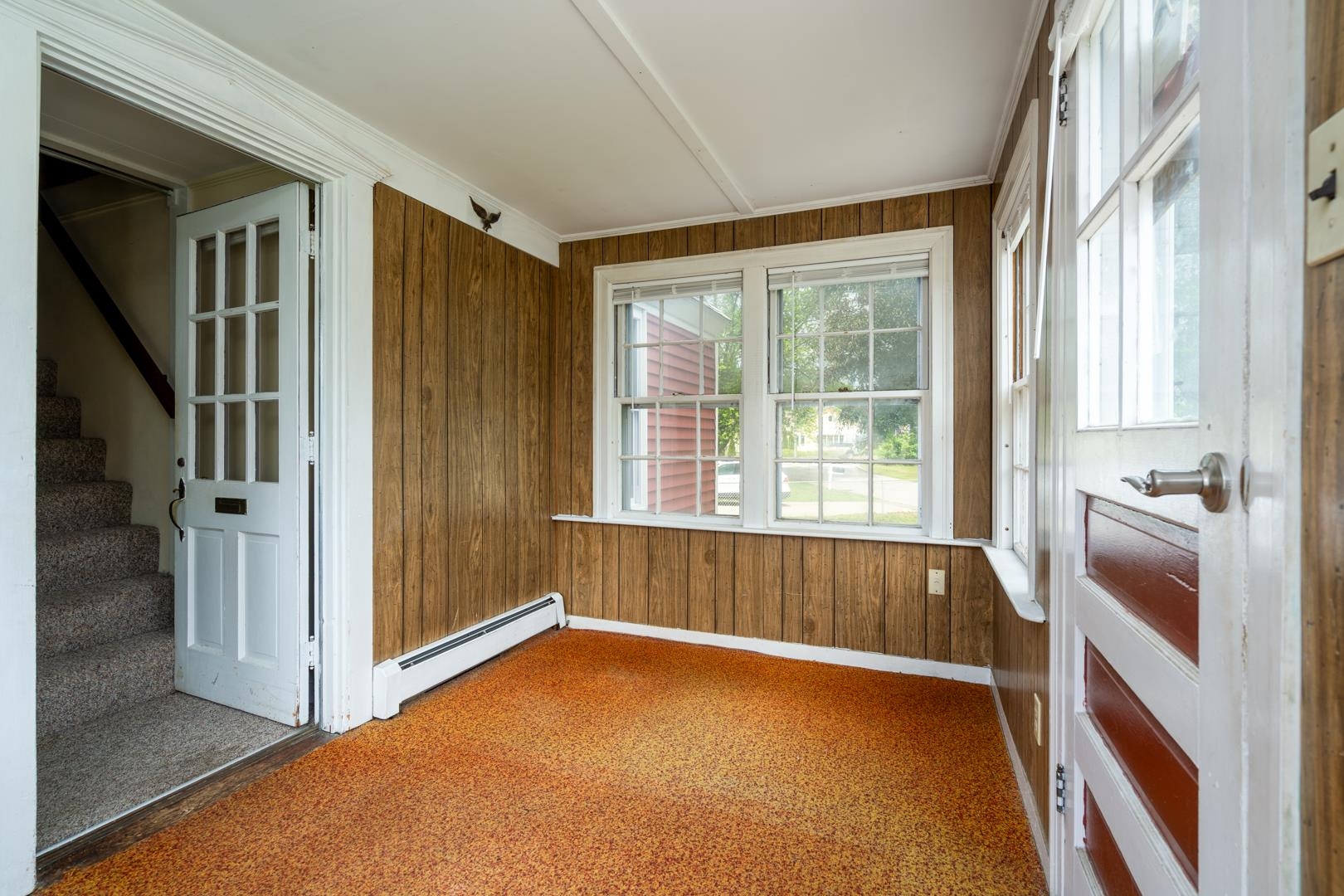4 Sterling Road