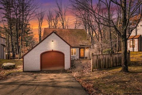 Photo of 6 Duckford Circle #19, Nashua, NH 03063 (MLS # 5081993)