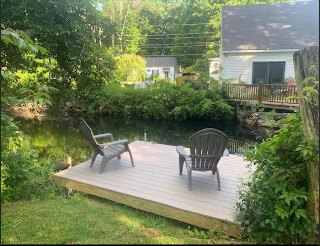 Photo of 15 High Street, Meredith, NH 03215 (MLS # 5080441)