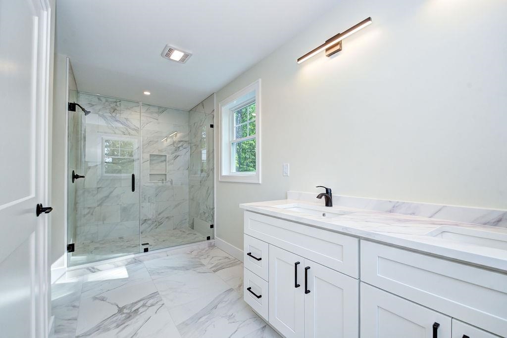 Hudson, New Hampshire 03051, United States, 3 Bedrooms Bedrooms, ,2 BathroomsBathrooms,Residential,Active,151697