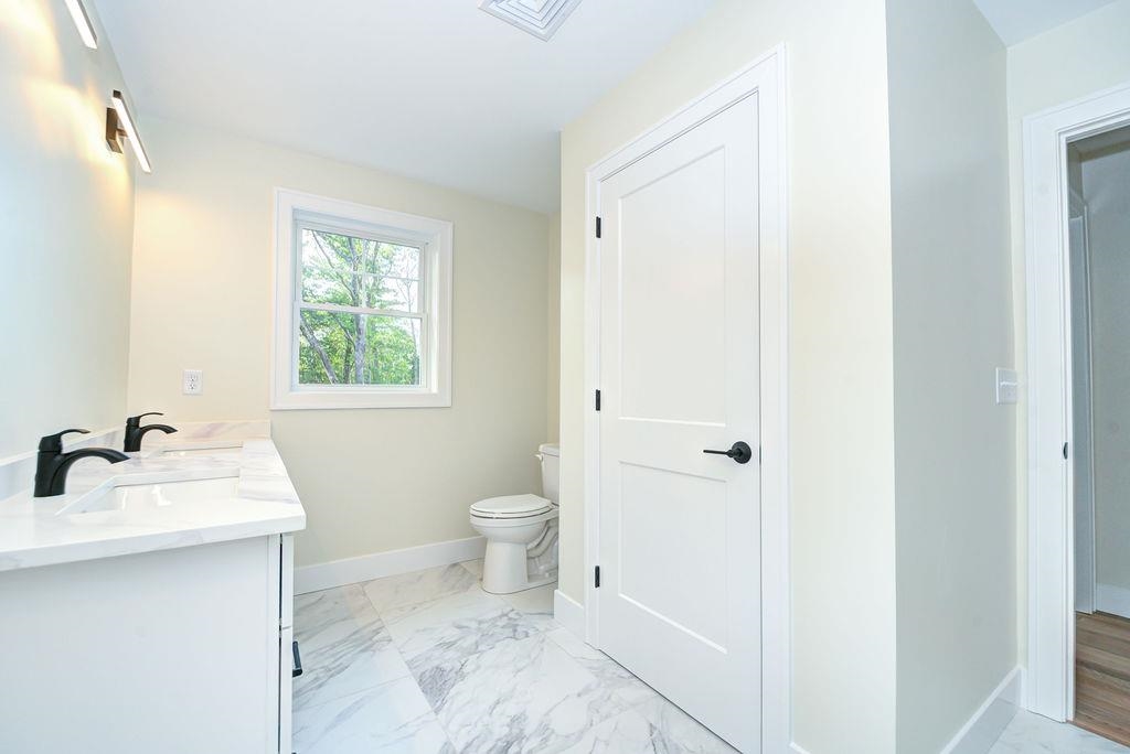 Hudson, New Hampshire 03051, United States, 3 Bedrooms Bedrooms, ,2 BathroomsBathrooms,Residential,Active,151697